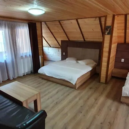 Agroturistica Casa Alex Guest house