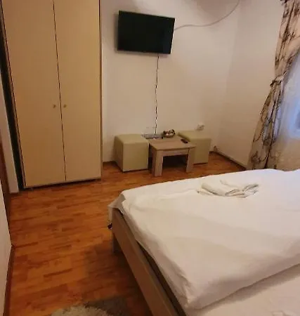 Agroturistica Casa Alex Guest house